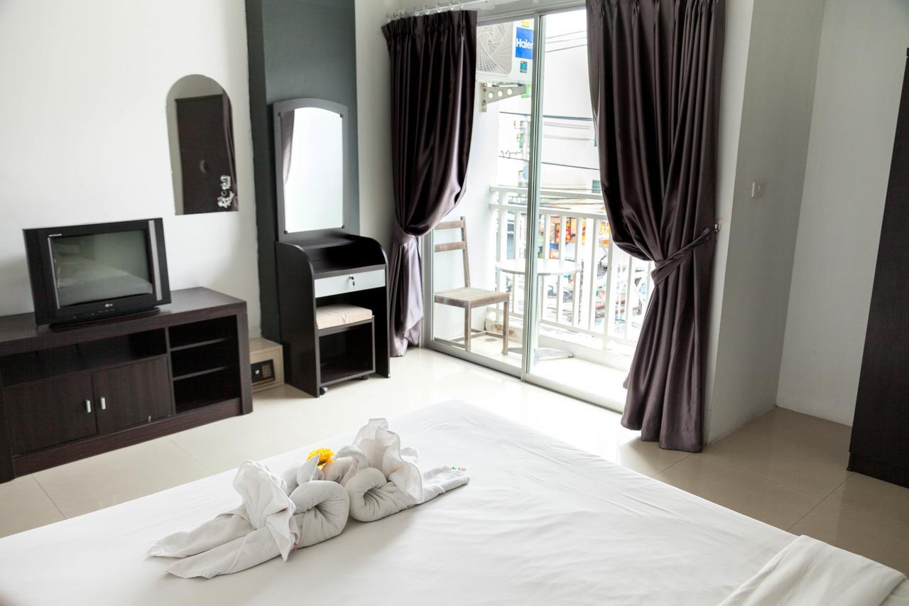 Happy Fish Guesthouse Patong Εξωτερικό φωτογραφία